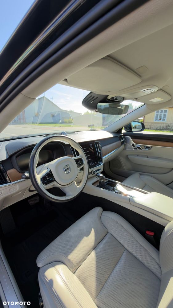 Volvo S90 D5 AWD Inscription - 4