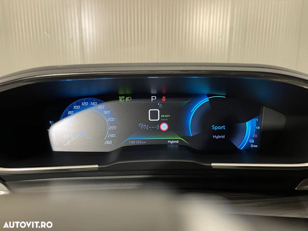 Peugeot 508 SW Plug-In Hybrid 225 e-EAT8 GT - 37