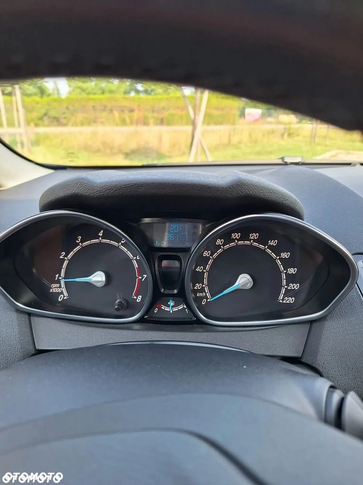 Ford Fiesta 1.0 EcoBoost Titanium - 11