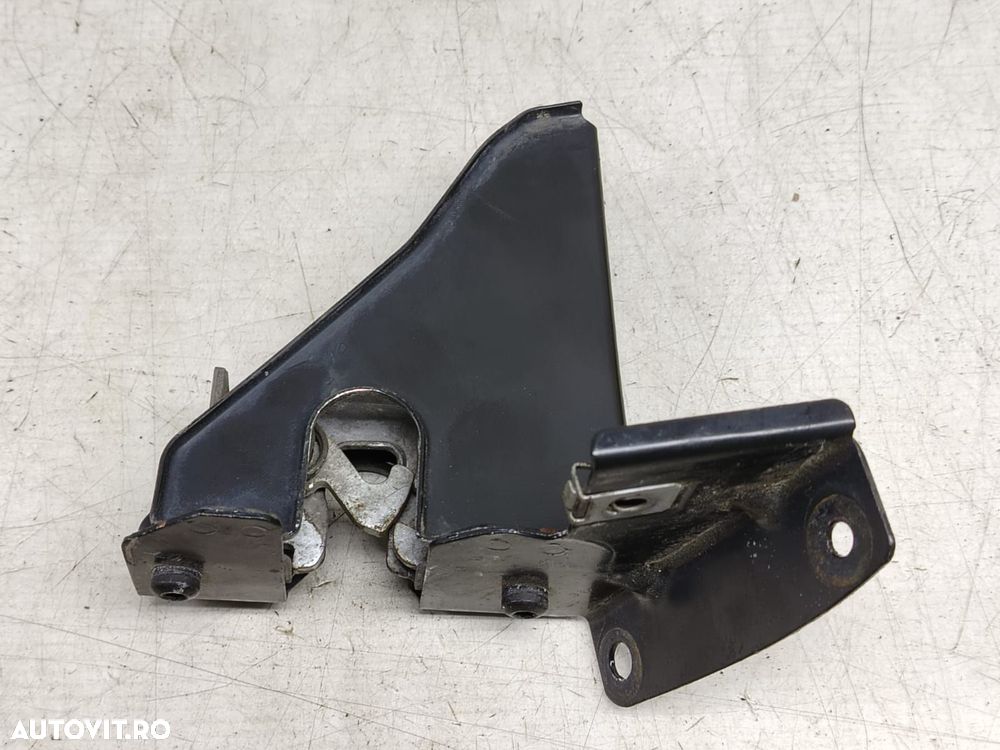 Suport blocare capota dreapta 51647116706-07 BMW Seria 3 E90 [2004 - - 1