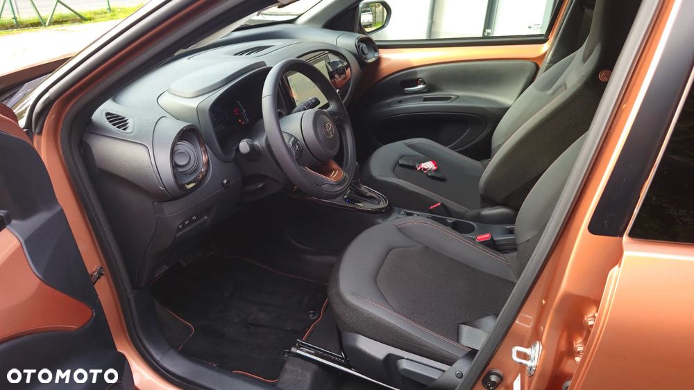Toyota Aygo X Hybrid 1.5 Style e-CVT - 7