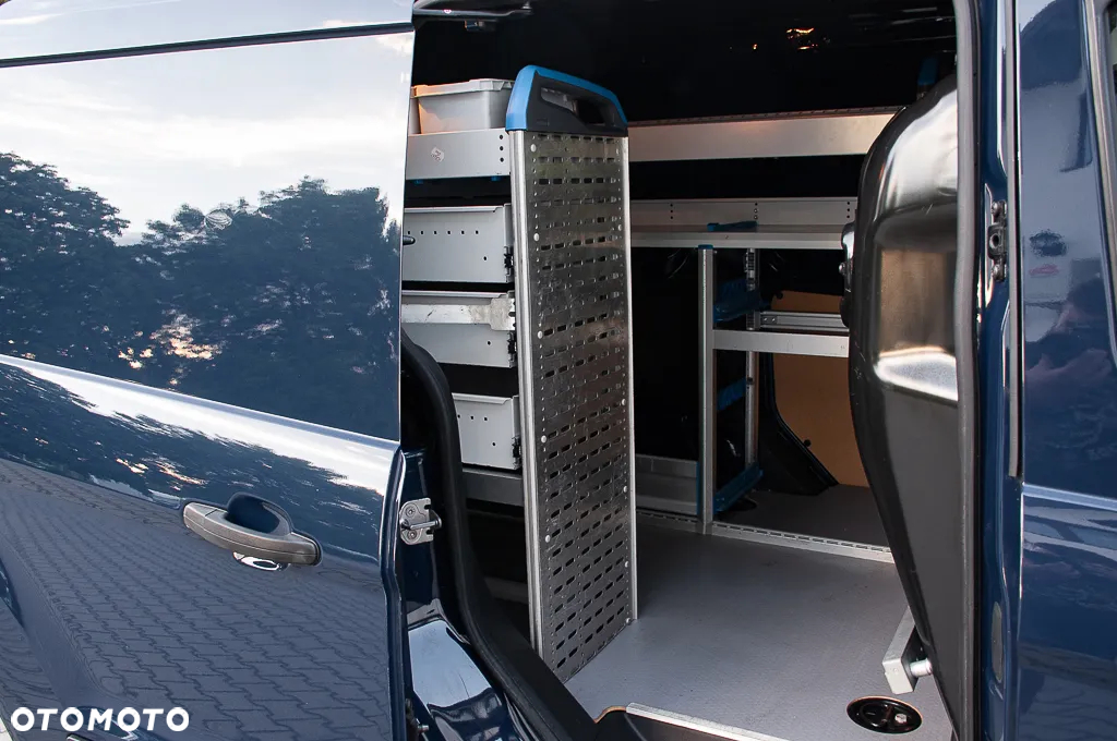 Ford Transit Connect - 4