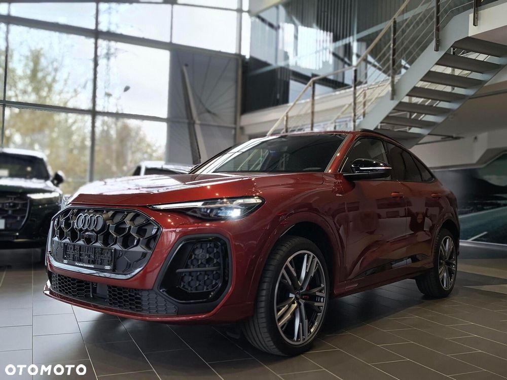 Audi Q5 Sportback - 2