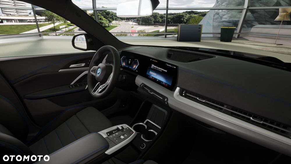 BMW iX1 eDrive20 66.5kWh M Sport Edition - 10