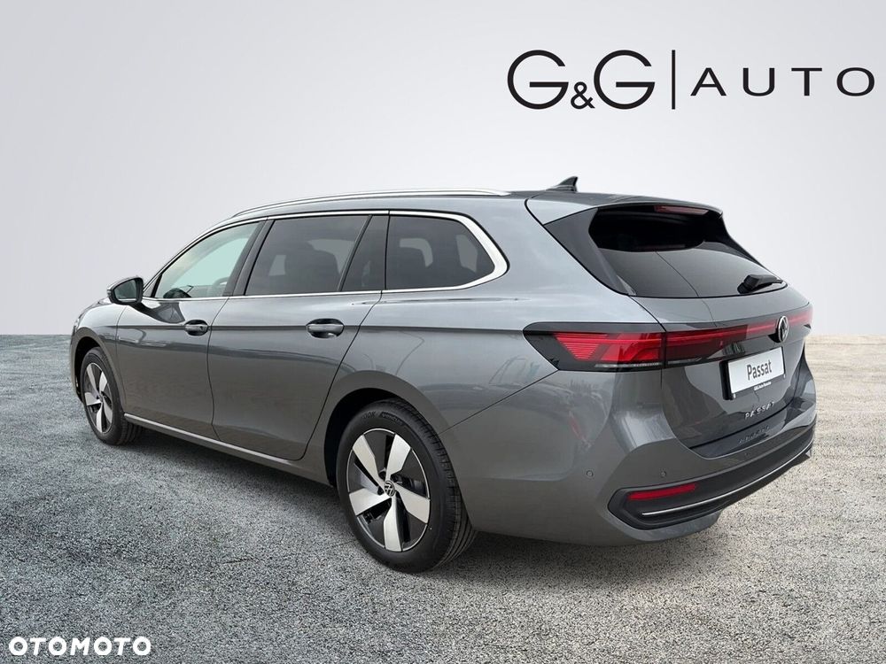 Volkswagen Passat Variant 2.0 TSI Business Plus DSG - 4
