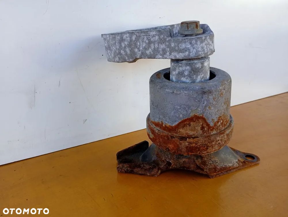 Łapa Wspornik Silnika Poduszka Vw Transporter T6 2.0 TDI 2018r 7E0199256J - 4