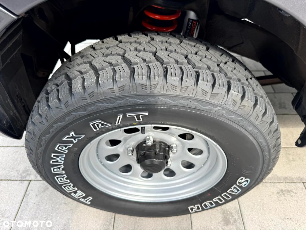 Suzuki Jimny - 29