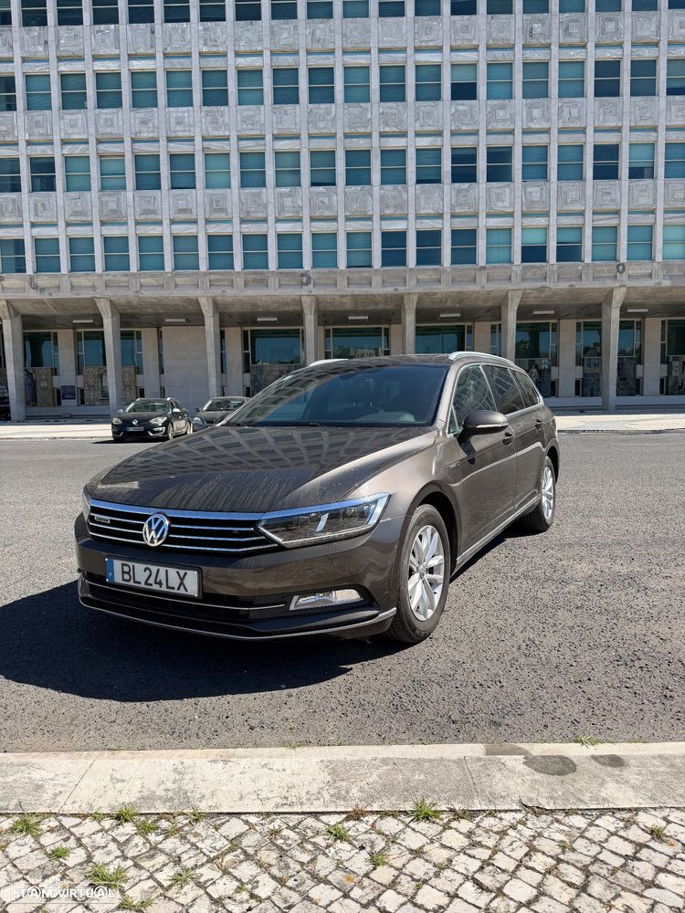 VW Passat Variant