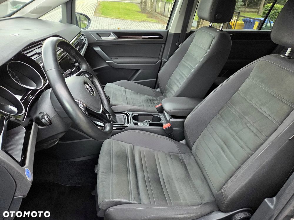 Volkswagen Touran 2.0 TDI BMT Highline - 12