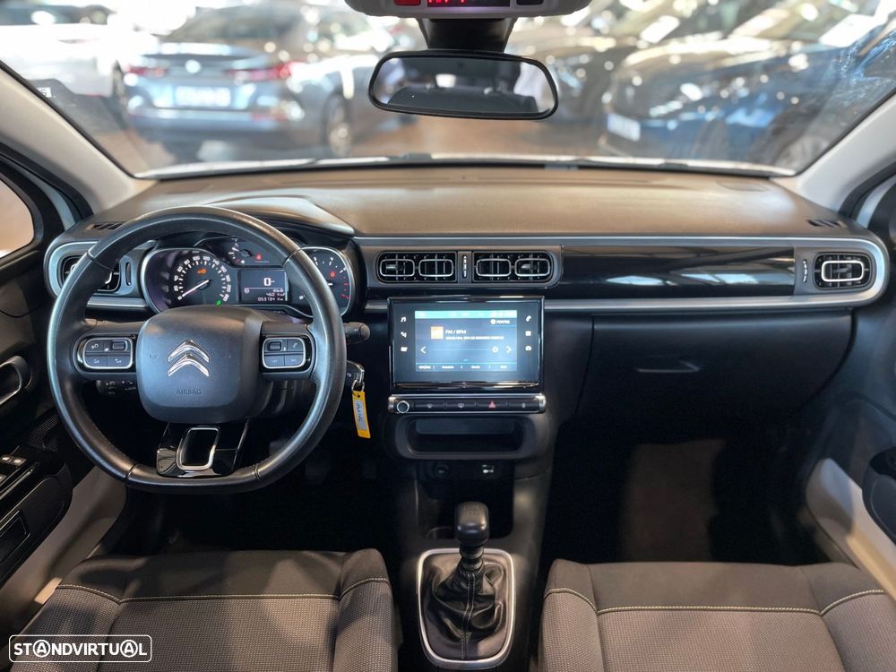 Citroën C3 1.2 PureTech Shine - 25
