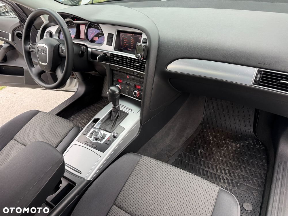 Audi A6 - 8