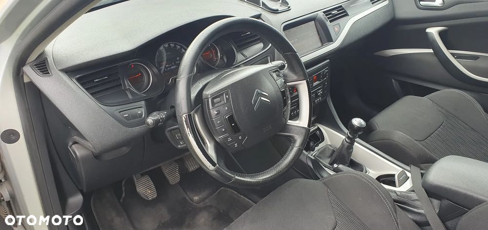 Citroën C5 2.0 HDi Exclusive - 8