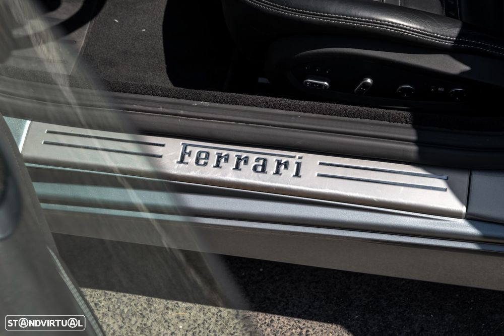 Ferrari California T - 16