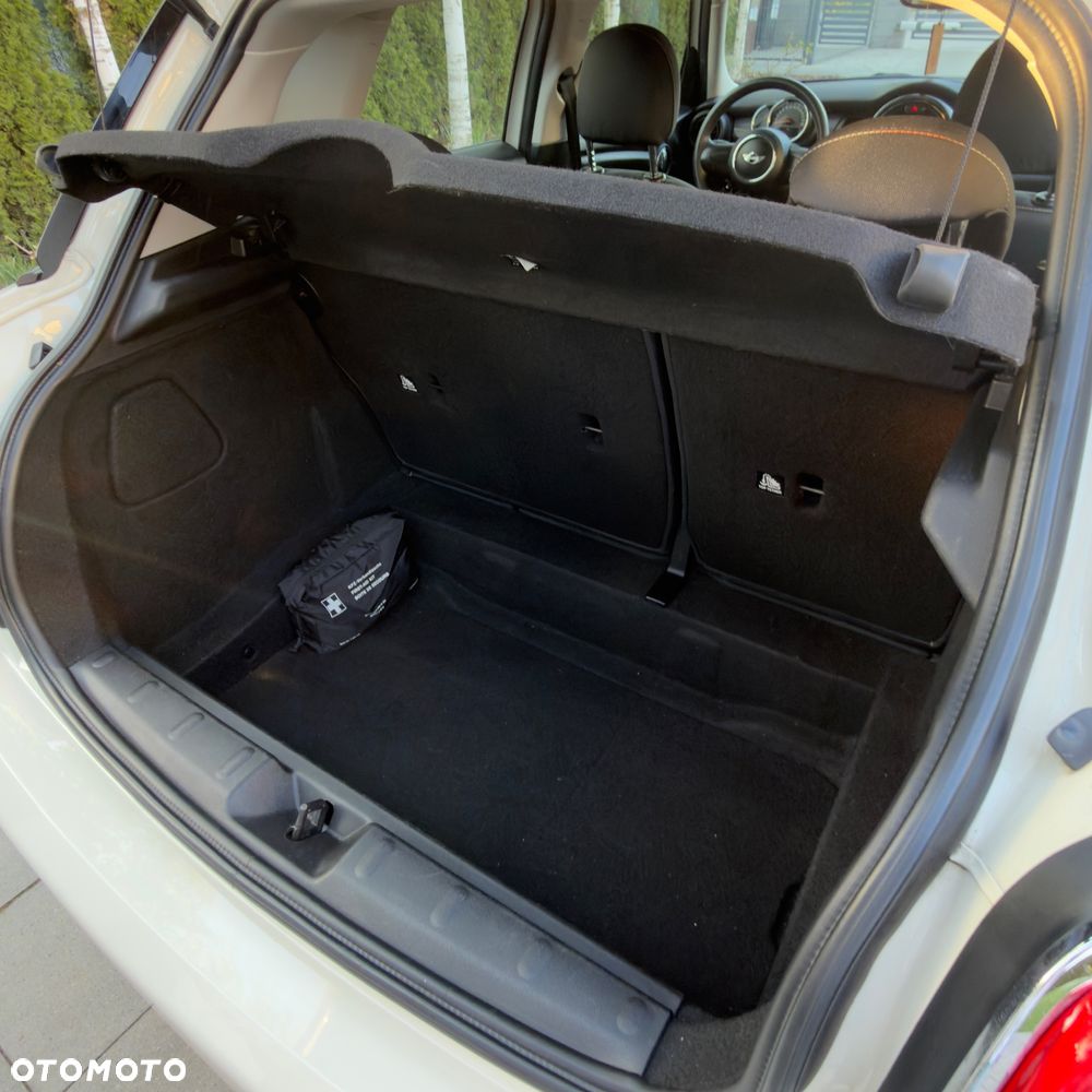MINI Cooper Standard - 17