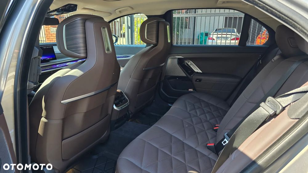 BMW Seria 7 730d xDrive - 7