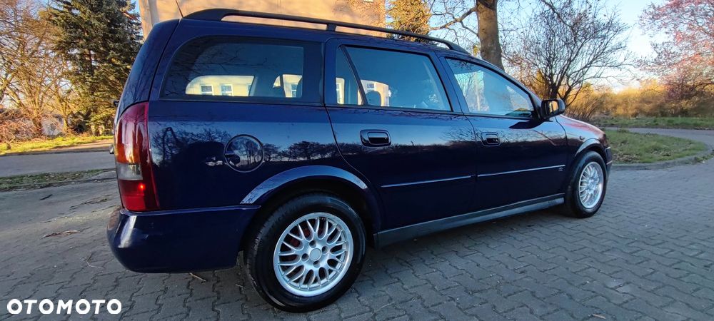 Opel Astra 1.6 GL / Club - 5