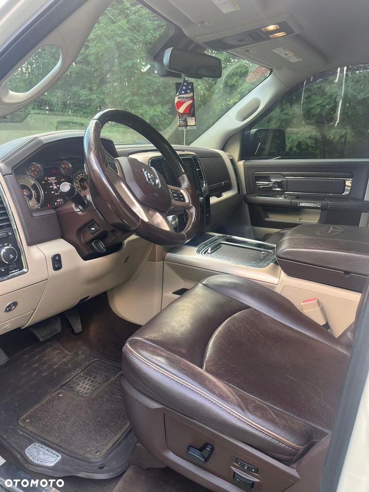 Dodge RAM 5.7 4x4 - 6