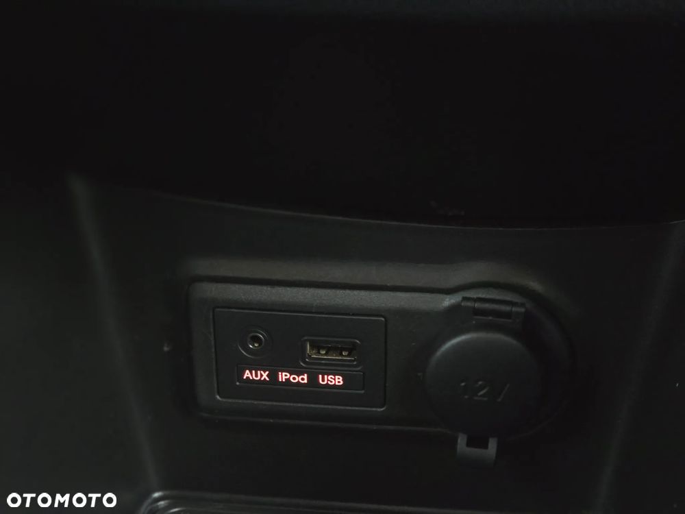 Kia Venga - 21