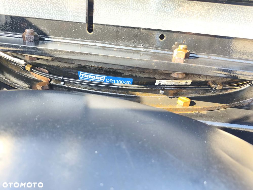 Schmitz Cargobull PAVIC 3 osiowa 2018 rok kłonicowa do drewna lasu drzewa SAF bębny bliźniaki - 19