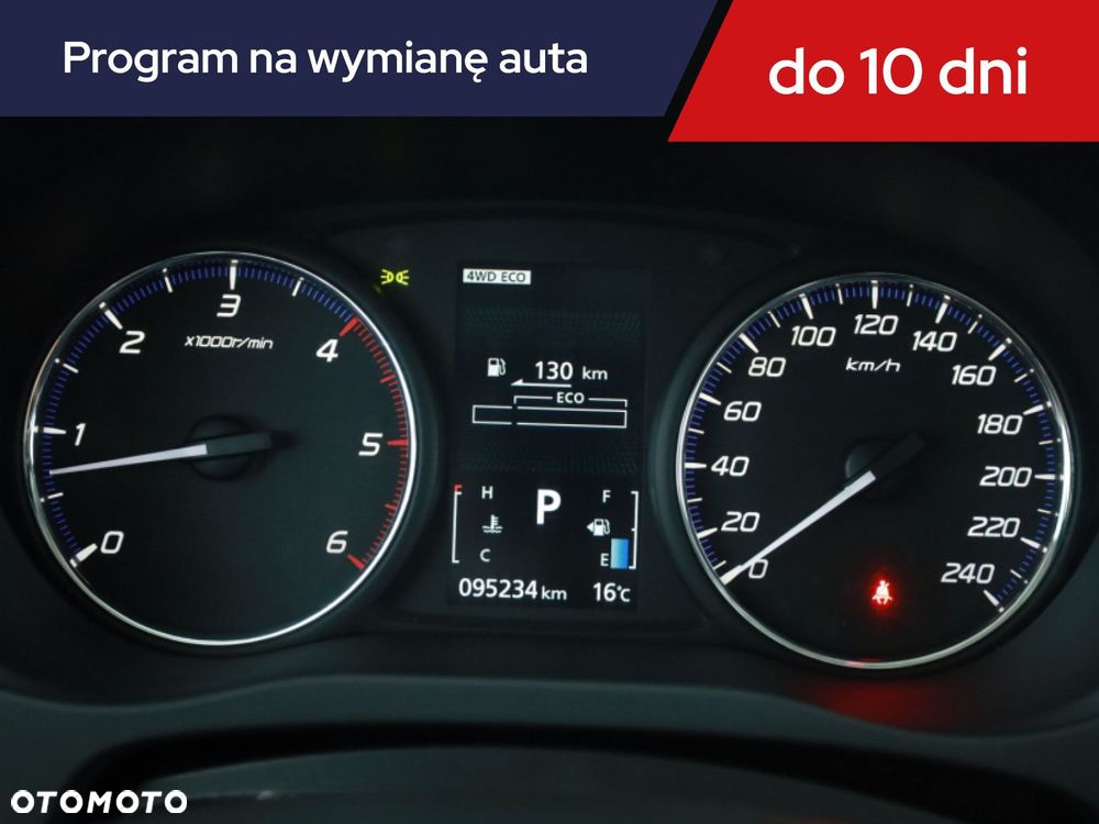Mitsubishi Outlander - 10