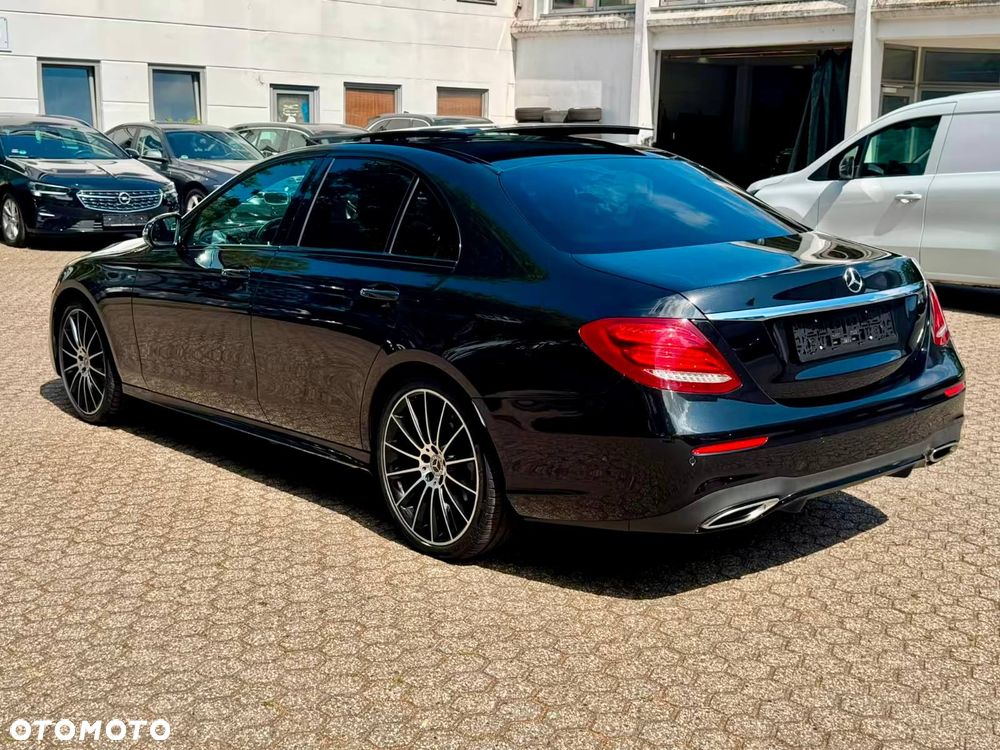 Mercedes-Benz Klasa E 200 9G-TRONIC Avantgarde - 5