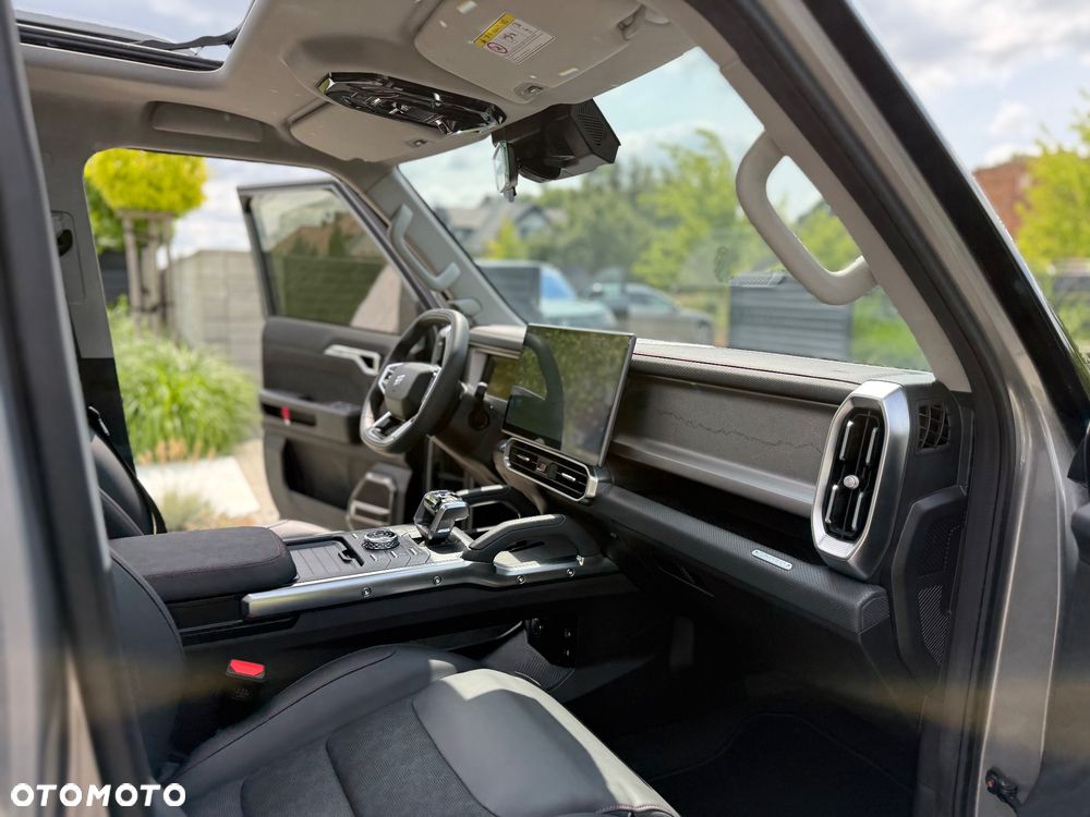 Jetour Traveller - 20