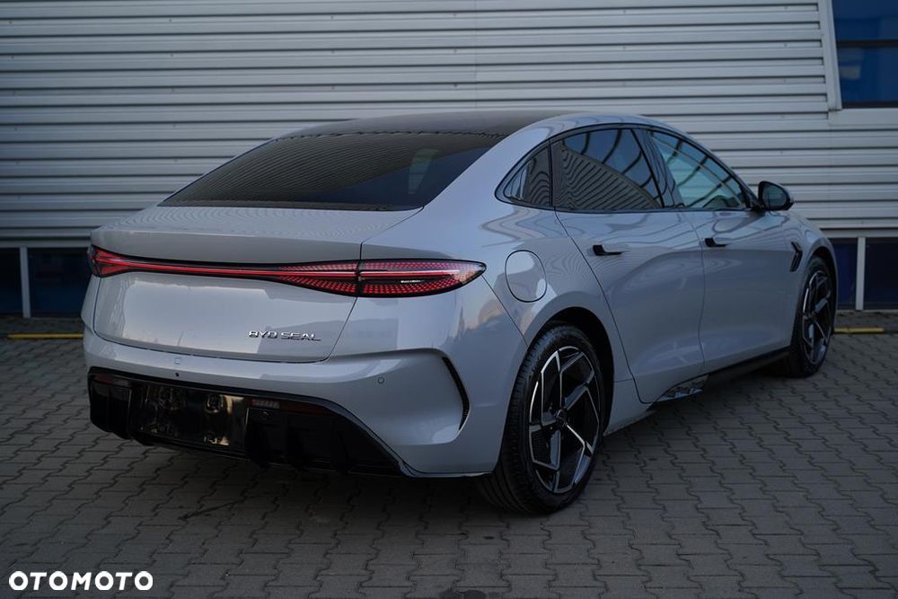 BYD Seal 82.5kWh Design - 4