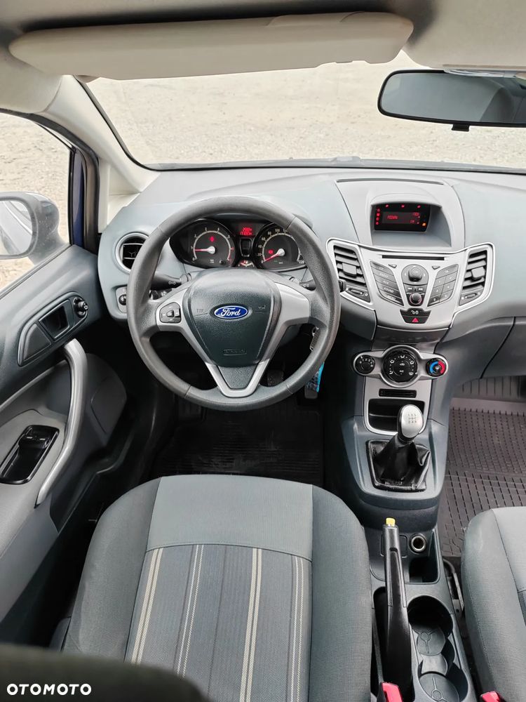Ford Fiesta 1.25 Ambiente - 11