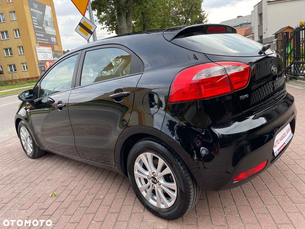 Kia Rio 1.2 Business Line - 16