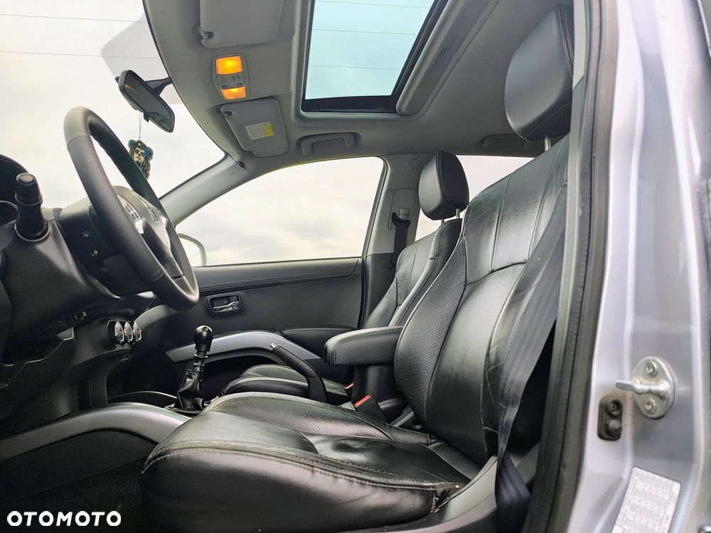 Mitsubishi Outlander 2.0 DID Instyle - 1