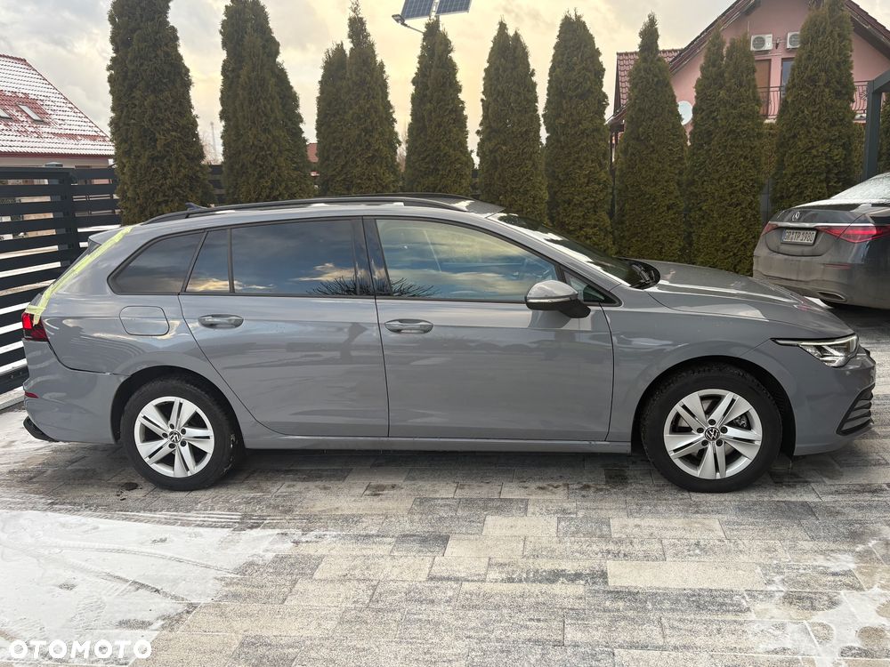 Volkswagen Golf Variant 2.0 TDI SCR Life - 8