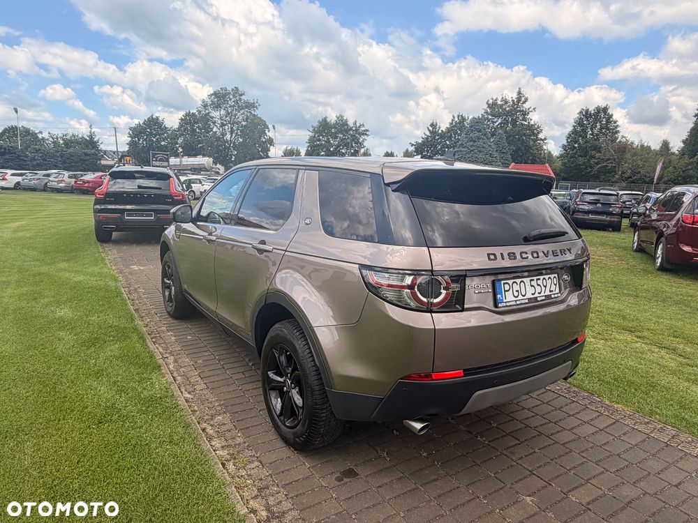 Land Rover Discovery 2.0 TD4 HSE - 8