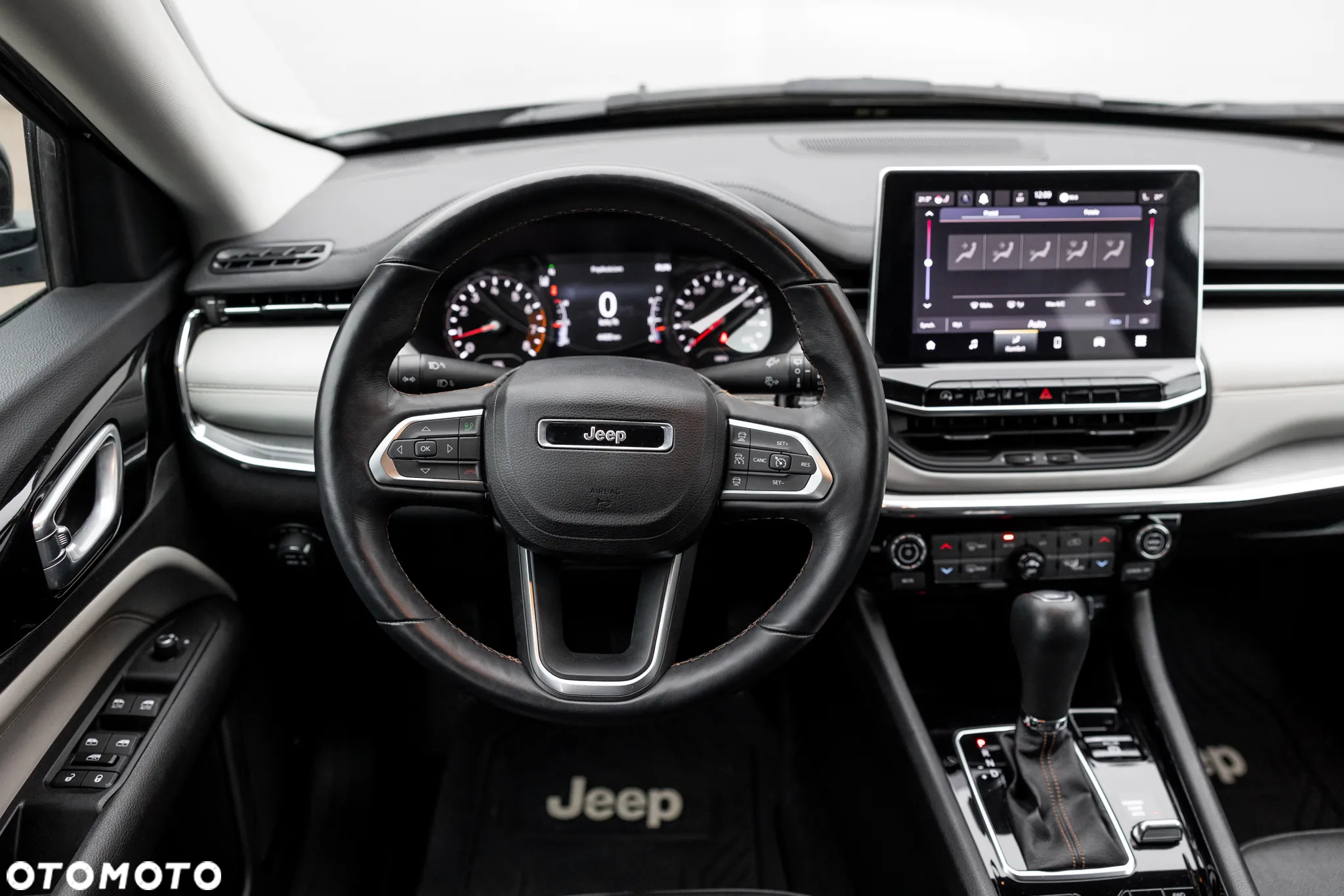 Jeep Compass - 20