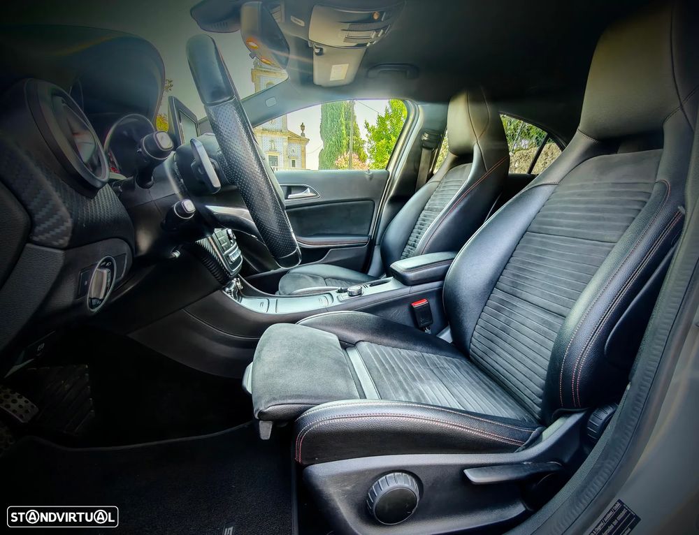 Mercedes-Benz A 200 7G-DCT AMG Line - 10