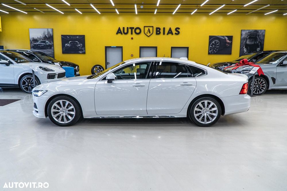 Volvo S90 D4 Geartronic Momentum Pro - 17