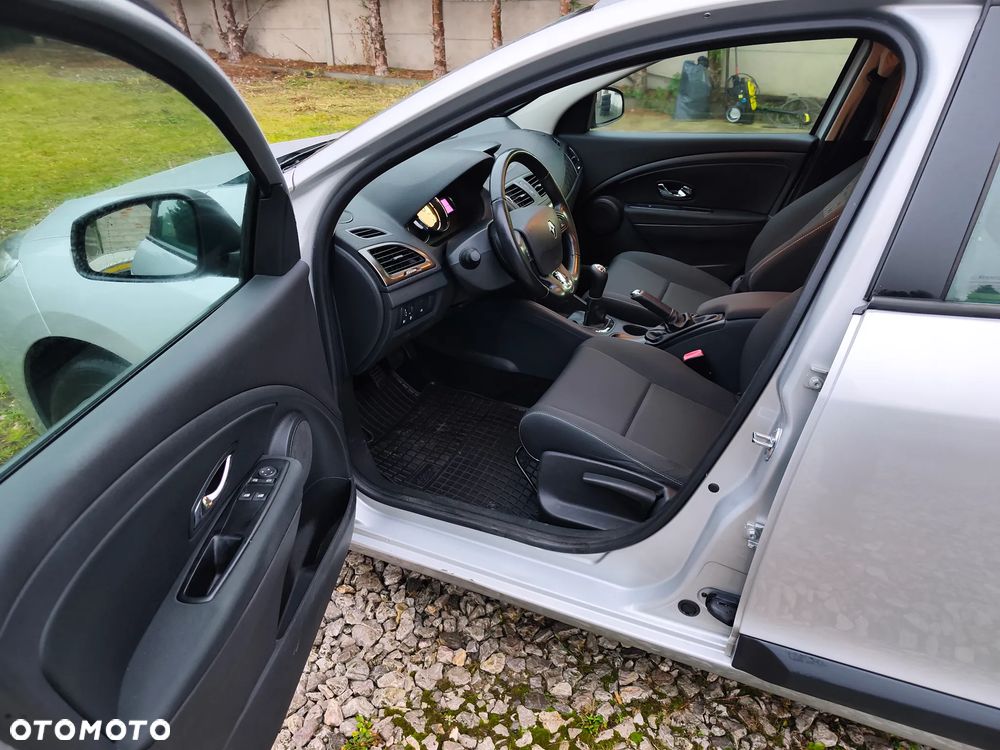 Renault Megane - 9
