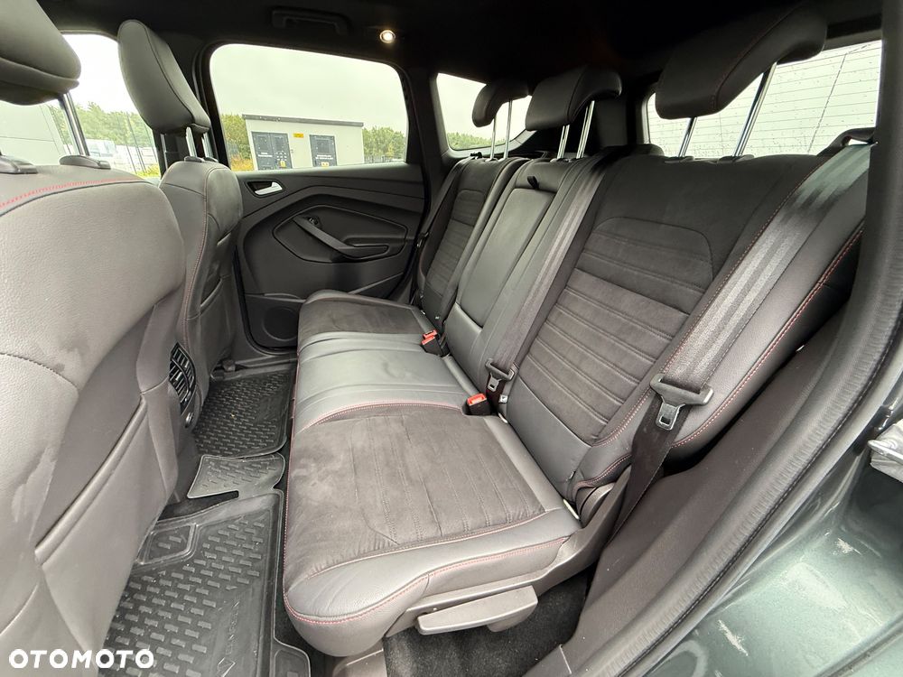 Ford Kuga 1.5 EcoBoost 4x4 ST-Line - 22