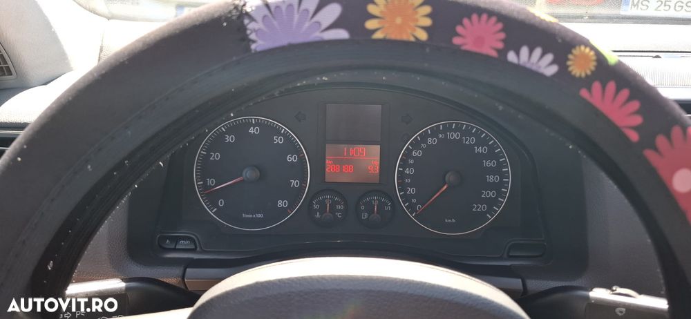 Volkswagen Golf 1.4 - 3