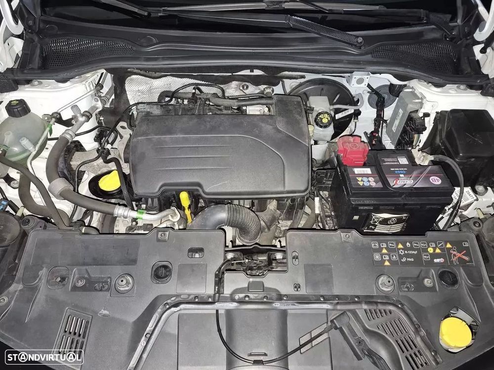 Renault Clio Break 1.2 16V Confort - 24