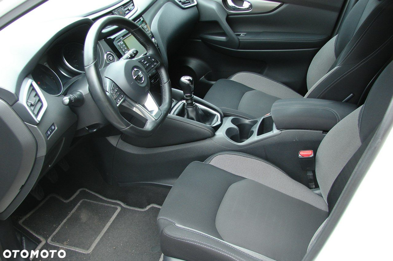 Nissan Qashqai - 11