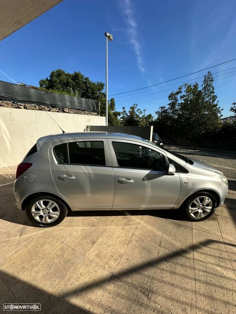 Opel Corsa 1.2 Enjoy - 6