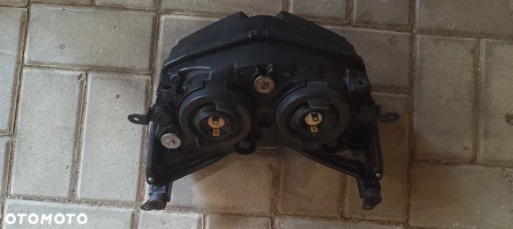 KAWASAKI Z1000 CZASZA OWIEWKA REFLEKTOR LAMPA PRZÓD07-09 - 24