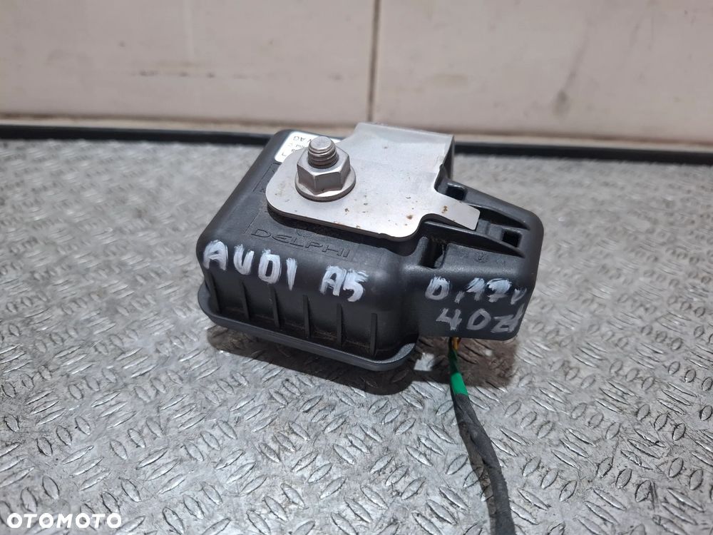 Syrena alarmu Audi A5 W8 2017 rok 2,0 TFSI nr 8W0951285A 5Q0951605A - 2