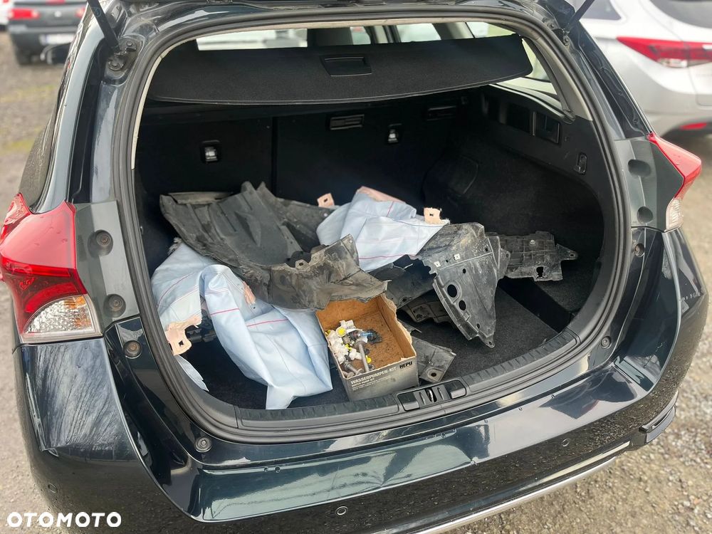 Toyota Auris - 8