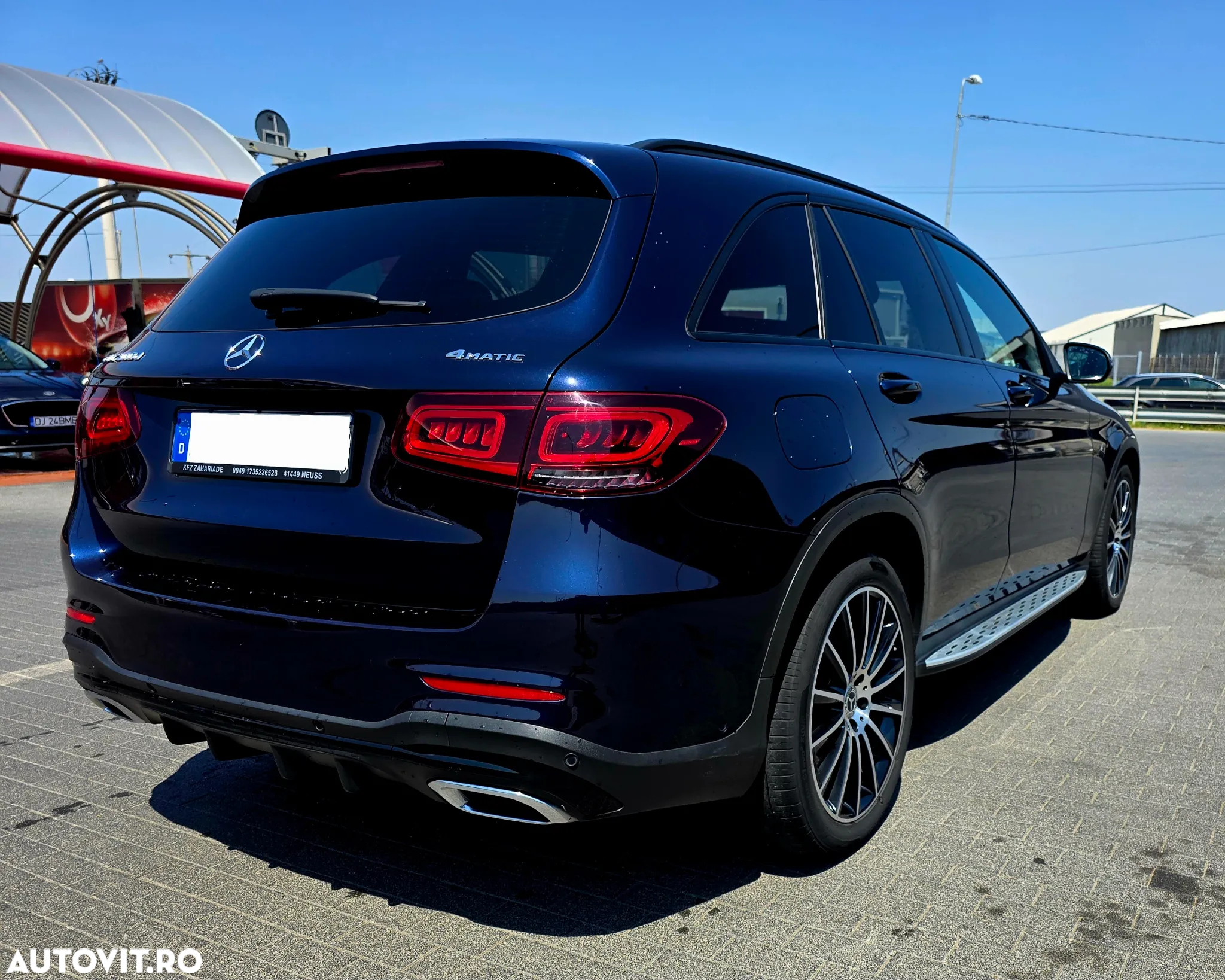 Mercedes-Benz GLC 300 d 4Matic 9G-TRONIC AMG Line Plus - 6