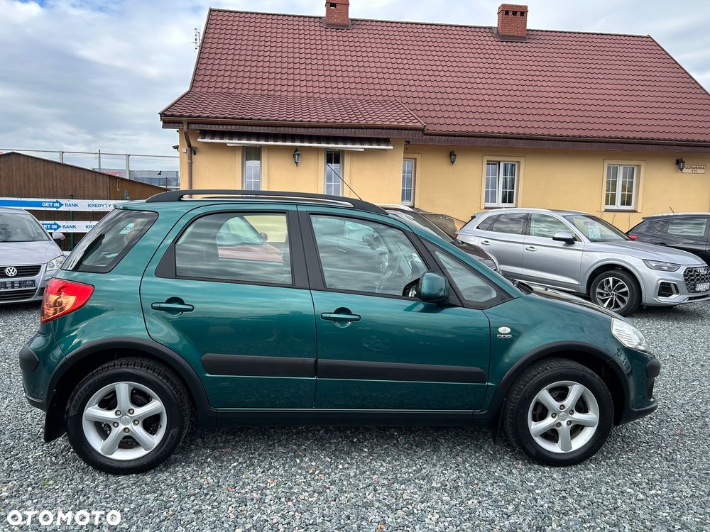 Suzuki SX4 1.9 DDiS DPF 4x4 Comfort - 4