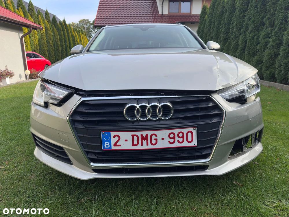 Audi A4 Avant 2.0 TDI S tronic - 10