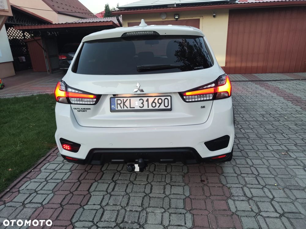 Mitsubishi ASX 2.0 Instyle 4WD CVT - 23