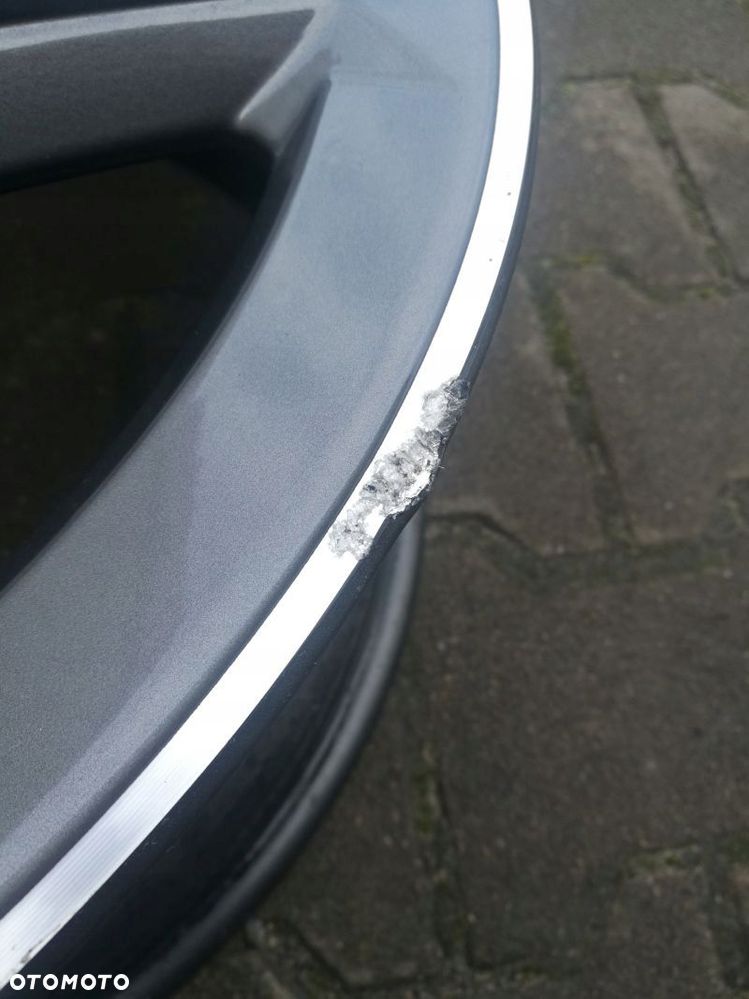 Felga aluminiowa 18" Mercedes A2054019500 - 2