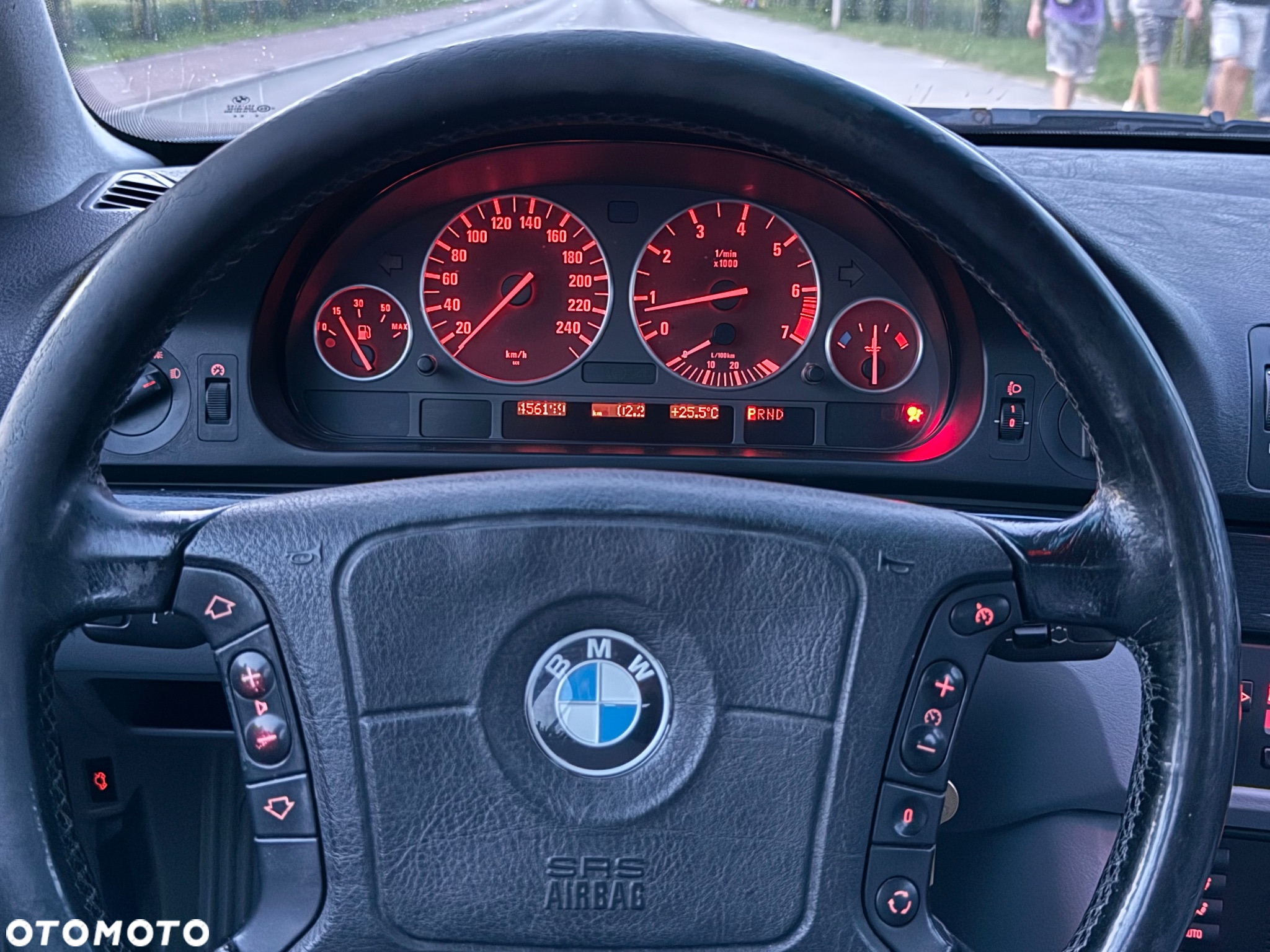 BMW Seria 5 - 32